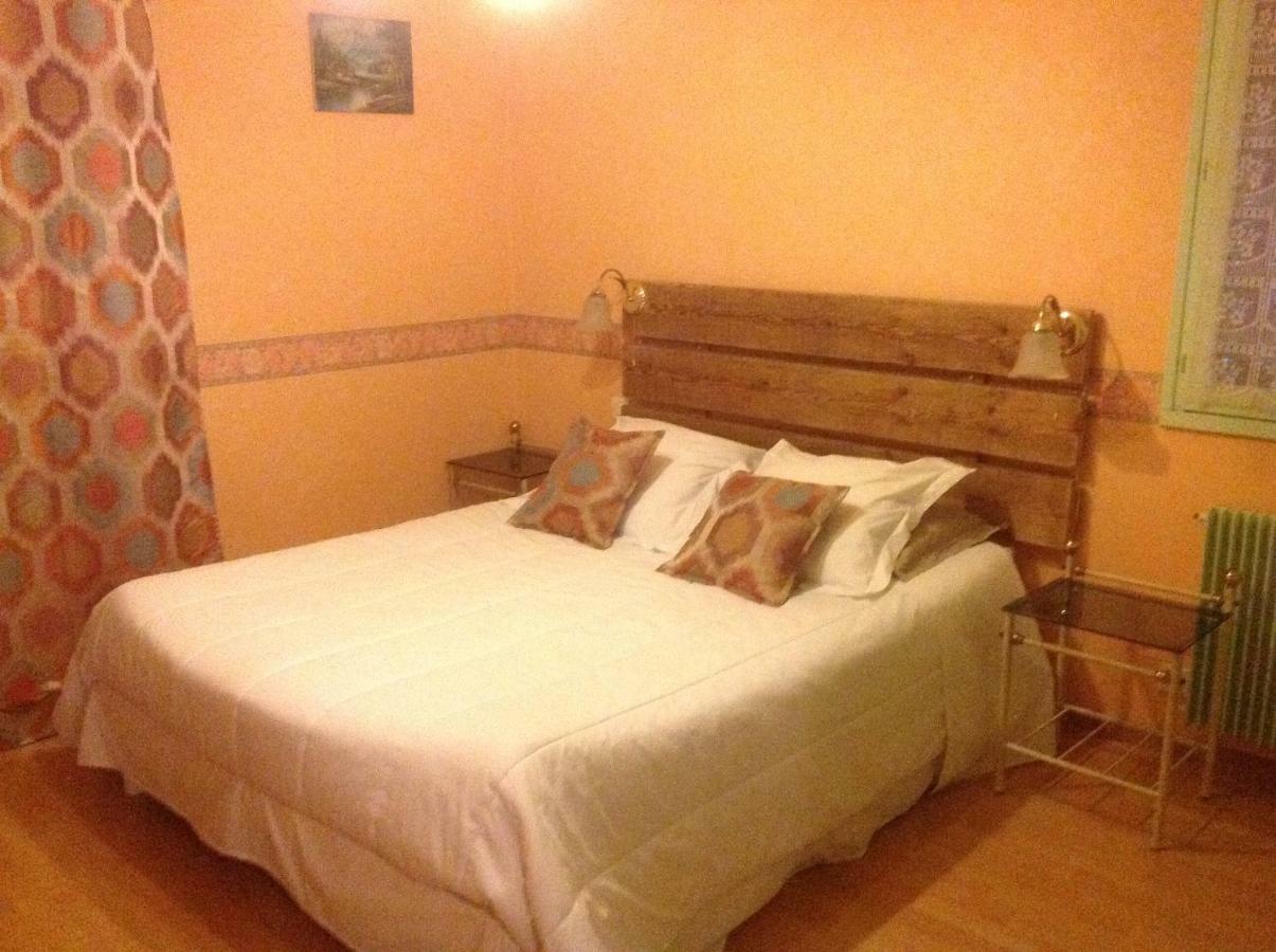 L'Ecrin D'Osely Bed & Breakfast Lodeve Exterior photo